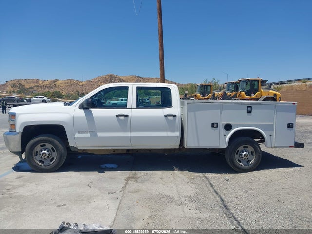 1GB1CUEG5JF274368 Chevrolet Silverado 2500hd Wt