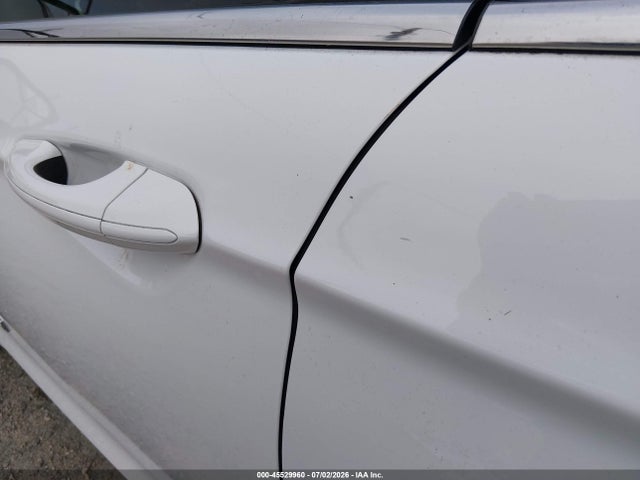 3FA6P0UU0JR209457 Ford Fusion Hybrid S
