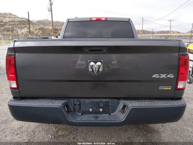 Aukcja sprzedaży 2018 Ram 1500 Tradesman  4x4 5'7 Box, vin: 1C6RR7KG7JS274499, numer aukcji: 45529963