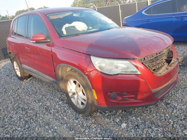 Продажа на аукционе авто 2011 Volkswagen Tiguan S, vin: WVGAV7AX4BW001531, номер лота: 45529979