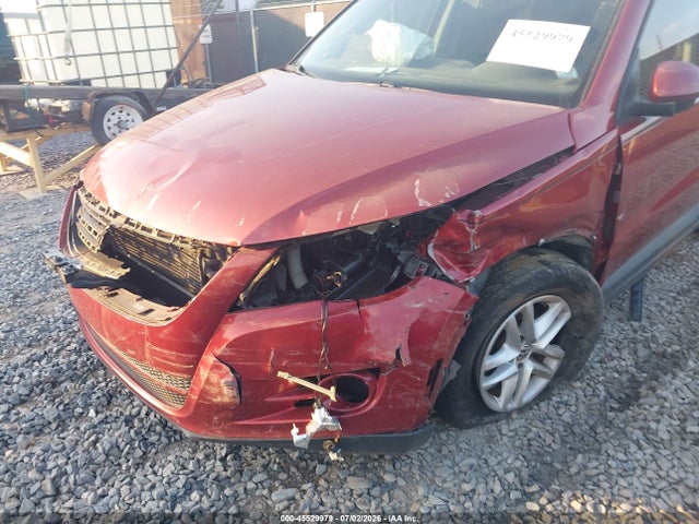 Продажа на аукционе авто 2011 Volkswagen Tiguan S, vin: WVGAV7AX4BW001531, номер лота: 45529979