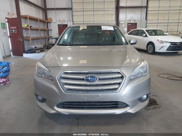 4S3BNAK67H3058697 Subaru Legacy 2.5i Limited