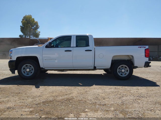 1GCVKNEH9JZ119660 Chevrolet Silverado 1500 Wt