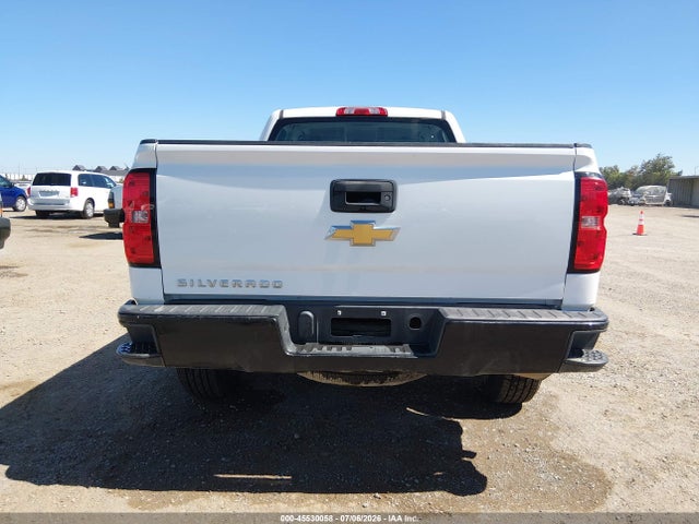 1GCVKNEH9JZ119660 Chevrolet Silverado 1500 Wt