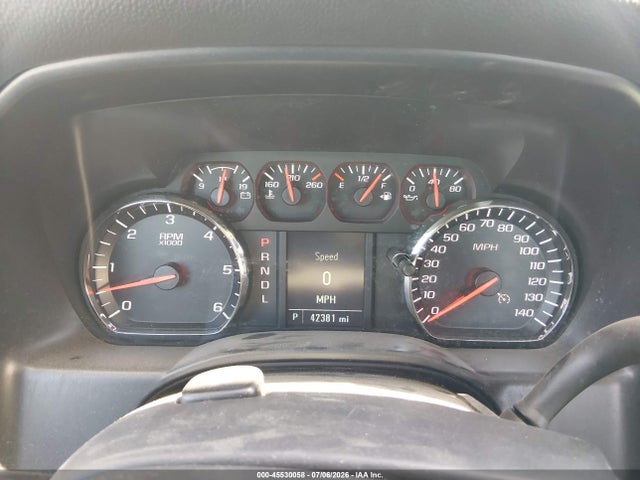1GCVKNEH9JZ119660 Chevrolet Silverado 1500 Wt