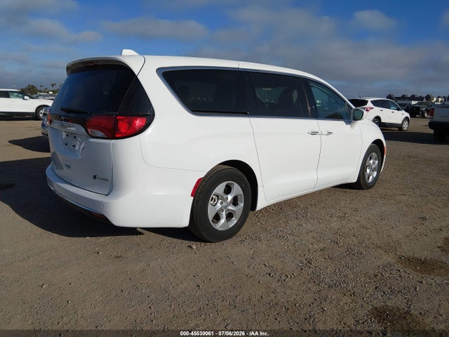 Chrysler Pacifica Hybrid Touring Plus 2019 2C4RC1H76KR508777 Image 4