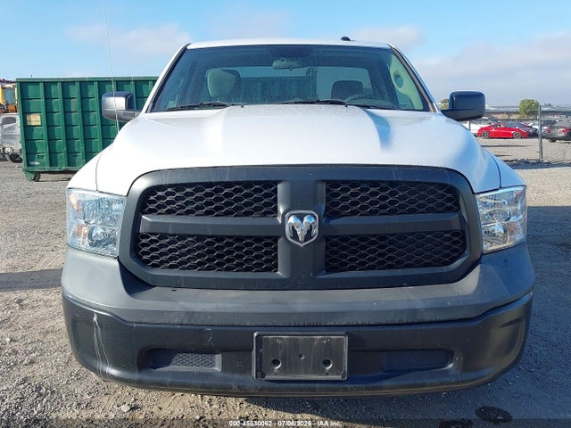 3C6JR6DG3KG502804 RAM 1500 Classic Tradesman 4x2 8&#039; Box