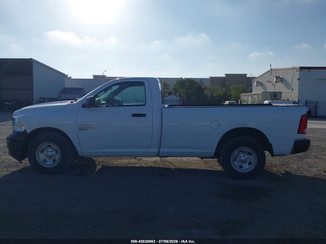3C6JR6DG3KG502804 RAM 1500 Classic Tradesman 4x2 8&#039; Box