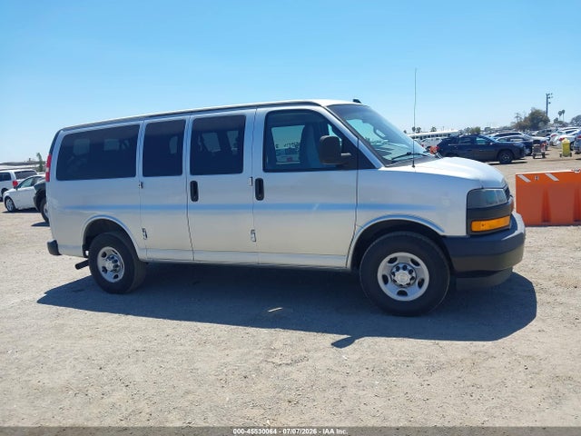 1GAWGEFG3K1287248 Chevrolet Express 2500 Ls