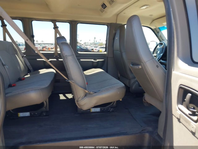 1GAWGEFG3K1287248 Chevrolet Express 2500 Ls