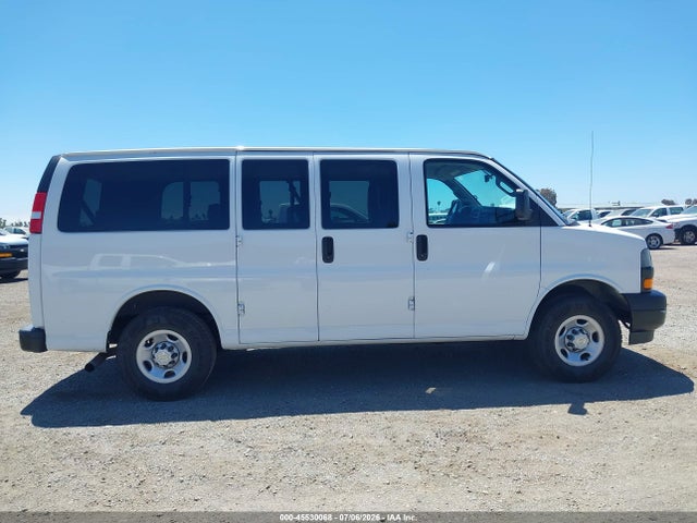 1GAWGEFP9P1108279 Chevrolet Express Passenger Rwd 2500 Regular Wheelbase Ls