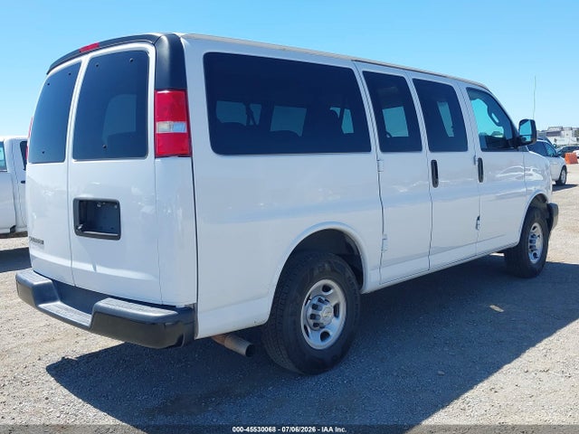 1GAWGEFP9P1108279 Chevrolet Express Passenger Rwd 2500 Regular Wheelbase Ls
