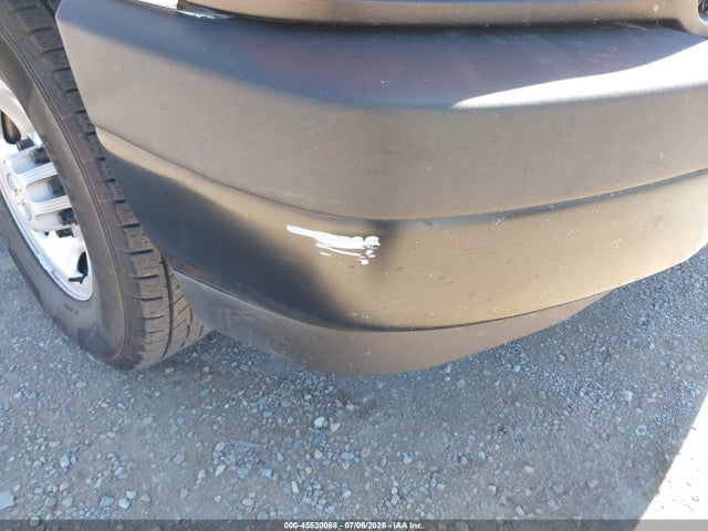 1GAWGEFP9P1108279 Chevrolet Express Passenger Rwd 2500 Regular Wheelbase Ls