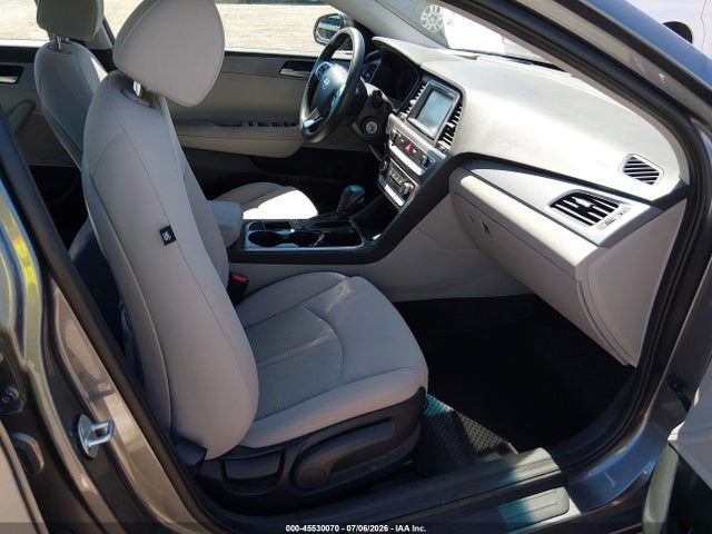 Hyundai SONATA ECO 2019 5NPE24AA3KH774957 Image 5
