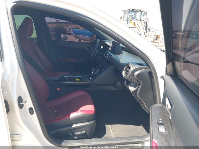 Продажа на аукционе авто 2022 Lexus Is 300, vin: JTHDA1D25N5119574, номер лота: 45530114