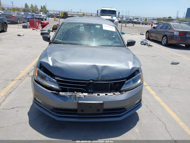 45530139 :رقم المزاد ، 3VWD17AJ6GM418548 vin ، 2016 Volkswagen Jetta 1.8t Sport مزاد بيع