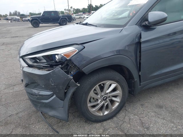 KM8J23A4XJU700292 Hyundai TUCSON SE