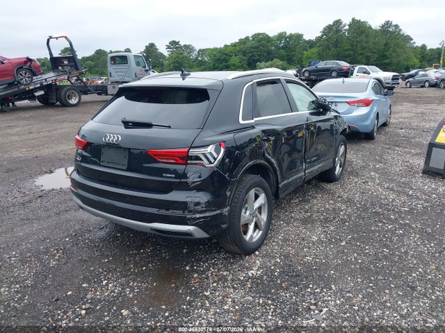 Продаж на аукціоні авто 2020 Audi Q3 Premium Plus 45 Tfsi Quattro Tiptronic, vin: WA1BECF31L1056759, номер лоту: 45530176