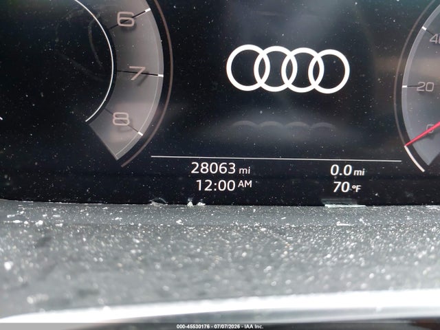 Продаж на аукціоні авто 2020 Audi Q3 Premium Plus 45 Tfsi Quattro Tiptronic, vin: WA1BECF31L1056759, номер лоту: 45530176