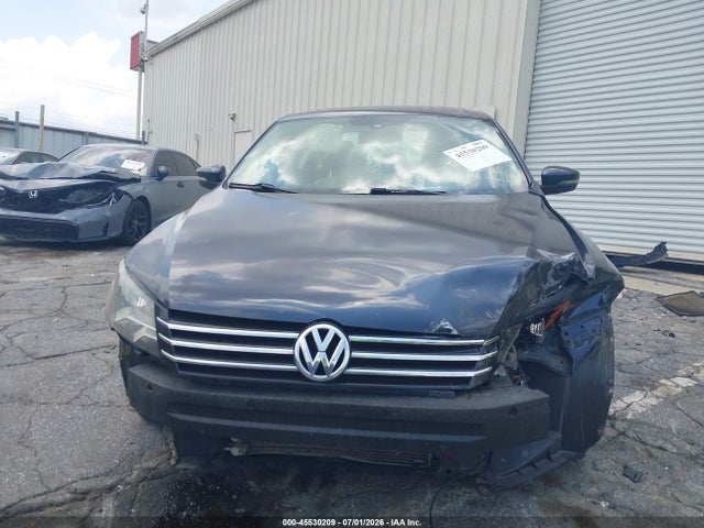 2013 Volkswagen Passat 2.5l Se მანქანა იყიდება აუქციონზე, vin: 1VWBP7A34DC131181, აუქციონის ნომერი: 45530209