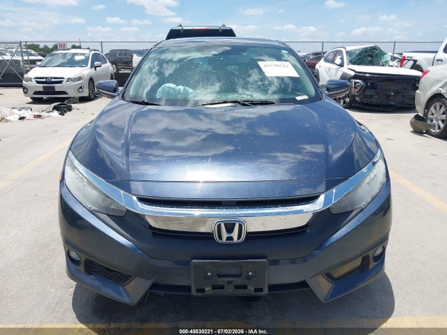 Honda Civic Touring 2016 19XFC1F97GE045533 Image 12