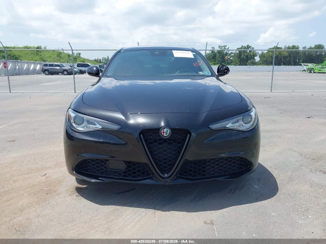 2021 Alfa Romeo Giulia Awd მანქანა იყიდება აუქციონზე, vin: ZARFANAN8M7648607, აუქციონის ნომერი: 45530249