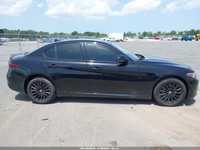 2021 Alfa Romeo Giulia Awd მანქანა იყიდება აუქციონზე, vin: ZARFANAN8M7648607, აუქციონის ნომერი: 45530249