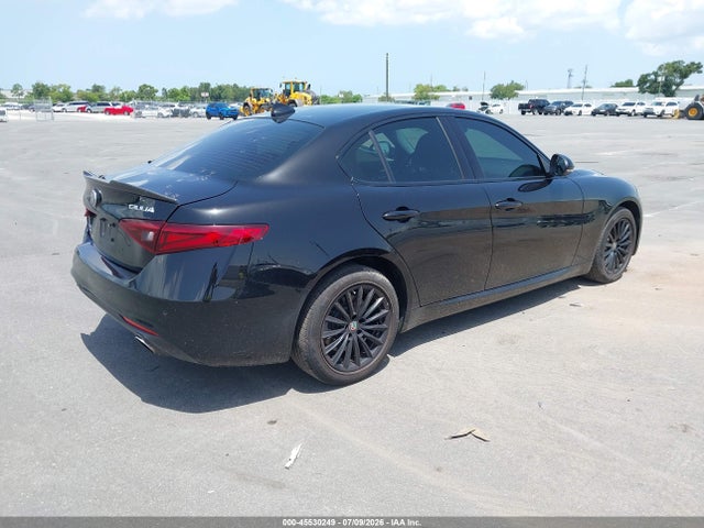 2021 Alfa Romeo Giulia Awd მანქანა იყიდება აუქციონზე, vin: ZARFANAN8M7648607, აუქციონის ნომერი: 45530249