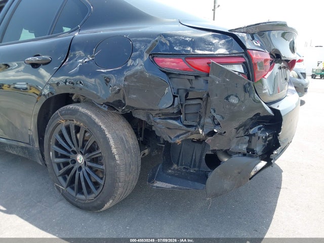 2021 Alfa Romeo Giulia Awd მანქანა იყიდება აუქციონზე, vin: ZARFANAN8M7648607, აუქციონის ნომერი: 45530249