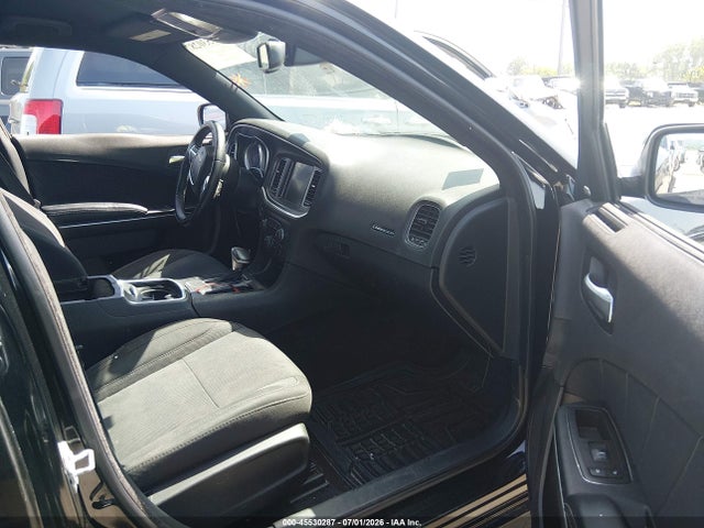 Продаж на аукціоні авто 2016 Dodge Charger Sxt, vin: 2C3CDXHG6GH350223, номер лоту: 45530287