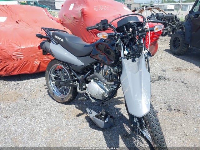 3H1KD1310SD203005 auction archive image