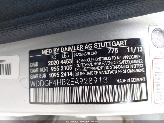2014 Mercedes-benz C 250 Sport მანქანა იყიდება აუქციონზე, vin: WDDGF4HB2EA928913, აუქციონის ნომერი: 45530309