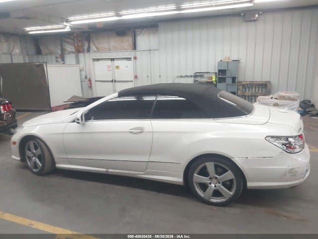 Продаж на аукціоні авто 2011 Mercedes-benz E 550, vin: WDDKK7CF8BF071609, номер лоту: 45530435