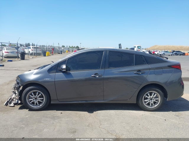 JTDL9RFU8L3018802 Toyota Prius Xle Awd-e