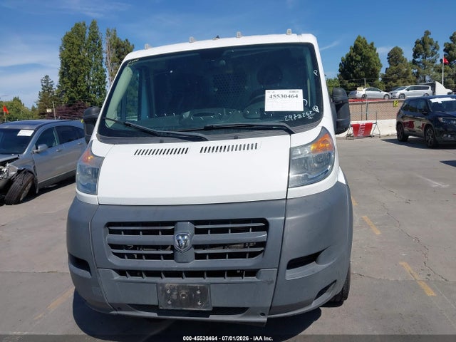 45530464 :رقم المزاد ، 3C6TRVAG7HE500047 vin ، 2017 Ram Promaster 1500 Low Roof 136 Wb مزاد بيع