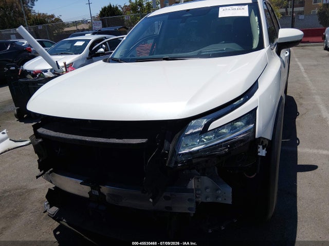 5N1DR3DG4RC297099 Nissan Pathfinder Platinum Fwd