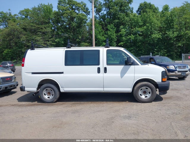 Aukcja sprzedaży 2017 Chevrolet Express 2500 Work Van, vin: 1GCWGAFFXH1299557, numer aukcji: 45530473