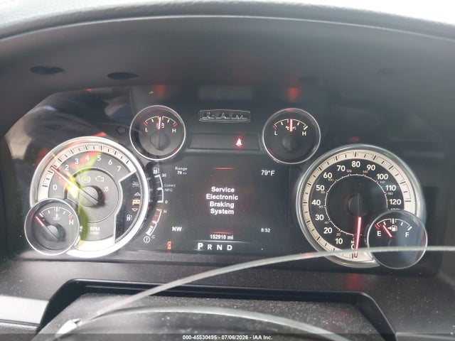 45530495 :رقم المزاد ، 1C6RR7MTXFS691259 vin ، 2015 Ram 1500 Sport مزاد بيع