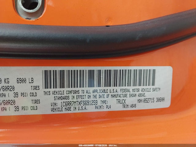 45530495 :رقم المزاد ، 1C6RR7MTXFS691259 vin ، 2015 Ram 1500 Sport مزاد بيع