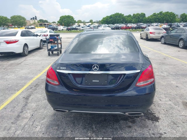 2016 Mercedes-benz C 300 მანქანა იყიდება აუქციონზე, vin: 55SWF4JB9GU122012, აუქციონის ნომერი: 45530589