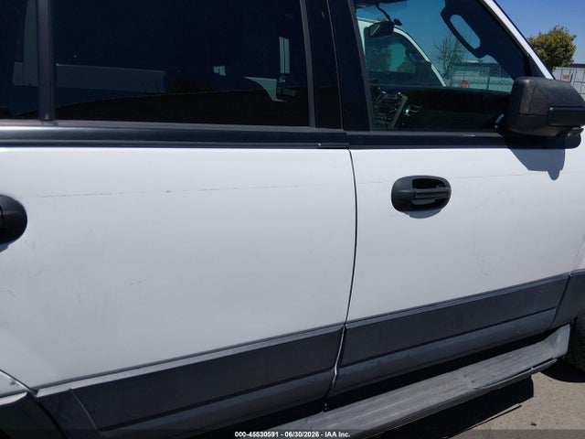 1FMJU1GT7HEA71253 Ford Expedition Xl