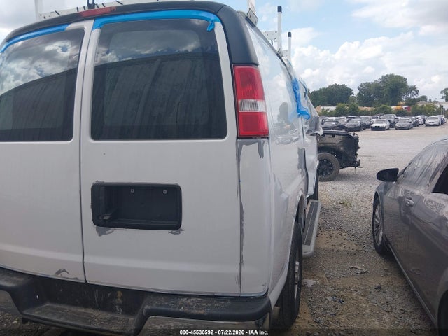 45530592 :رقم المزاد ، 1GTW7AFP8N1166588 vin ، 2022 Gmc Savana Cargo Rwd 2500 Regular Wheelbase Work Van مزاد بيع