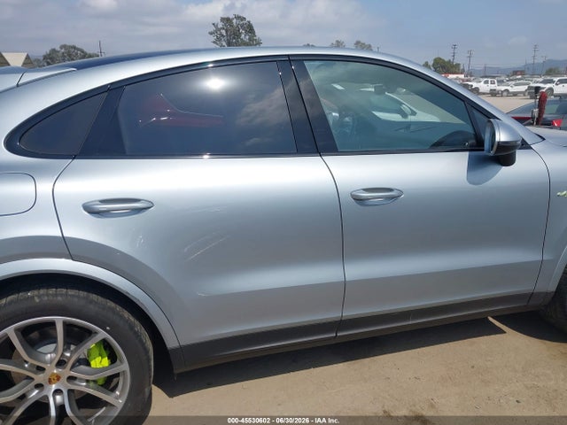 Porsche Cayenne E-hybrid Coupe Platinum Edition 2022 WP1BE2AY8NDA51058 Image 14
