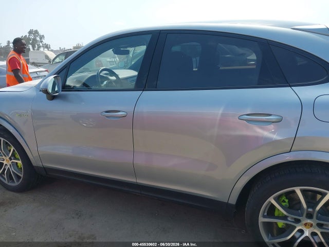 Porsche Cayenne E-hybrid Coupe Platinum Edition 2022 WP1BE2AY8NDA51058 Image 15