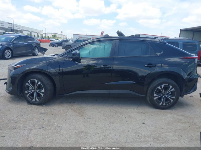2025 Toyota Bz4x Xle მანქანა იყიდება აუქციონზე, vin: JTMAAAAA1SA073633, აუქციონის ნომერი: 45530606