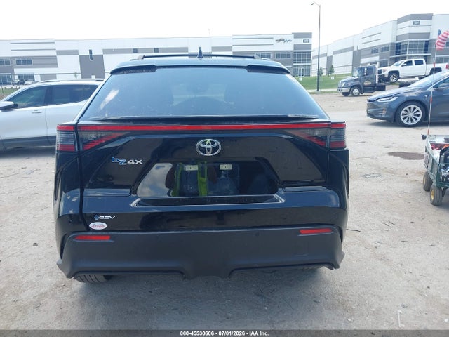 2025 Toyota Bz4x Xle მანქანა იყიდება აუქციონზე, vin: JTMAAAAA1SA073633, აუქციონის ნომერი: 45530606