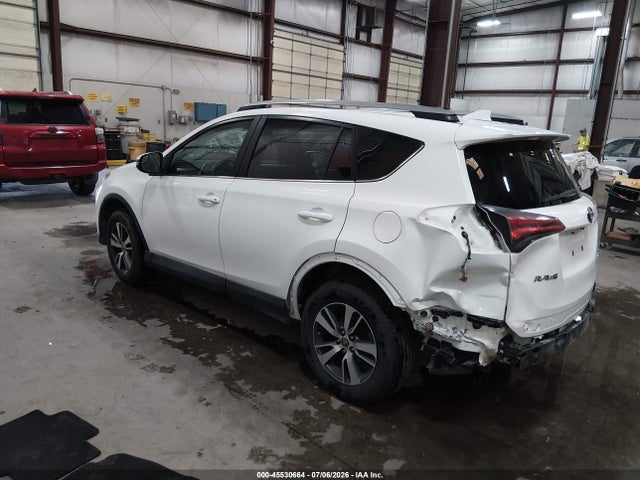 Toyota Rav4 Xle 2017 2T3RFREV9HW575980 Image 3