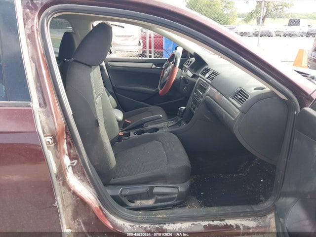 Продажа на аукционе авто 2014 Volkswagen Passat 1.8t S, vin: 1VWAS7A39EC084211, номер лота: 45530694