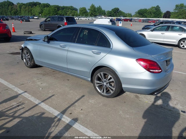 Продажа на аукционе авто 2017 Mercedes-benz C 300 4matic, vin: 55SWF4KB8HU205334, номер лота: 45530701