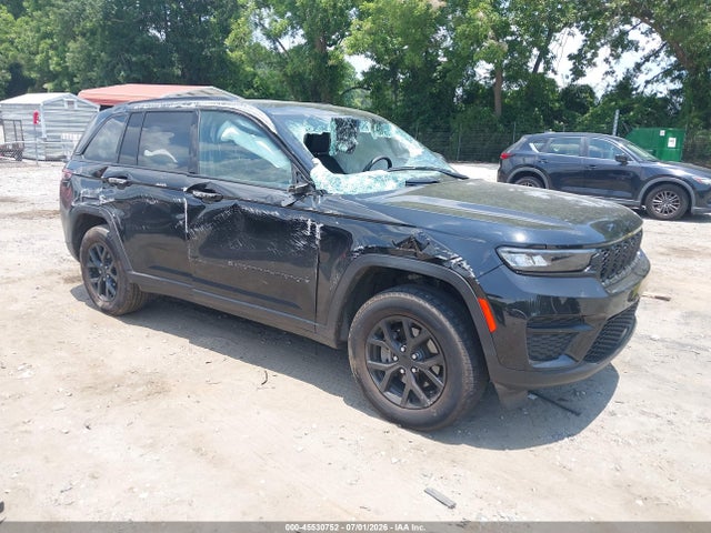 Jeep Grand Cherokee Altitude 4x4 2024 1C4RJHAGXRC170554 main image
